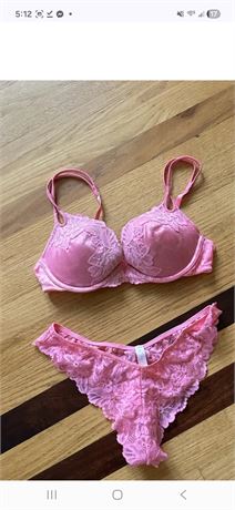 Bras